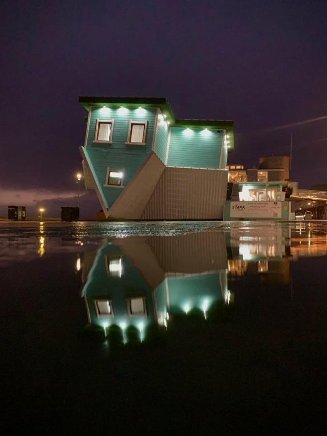 Apartment Sealanes 1